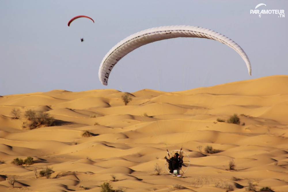 Du-paramoteur-dans-le-Sahara-paramoteur-19.jpg